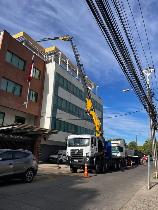 Trabajo en edificio de Talca